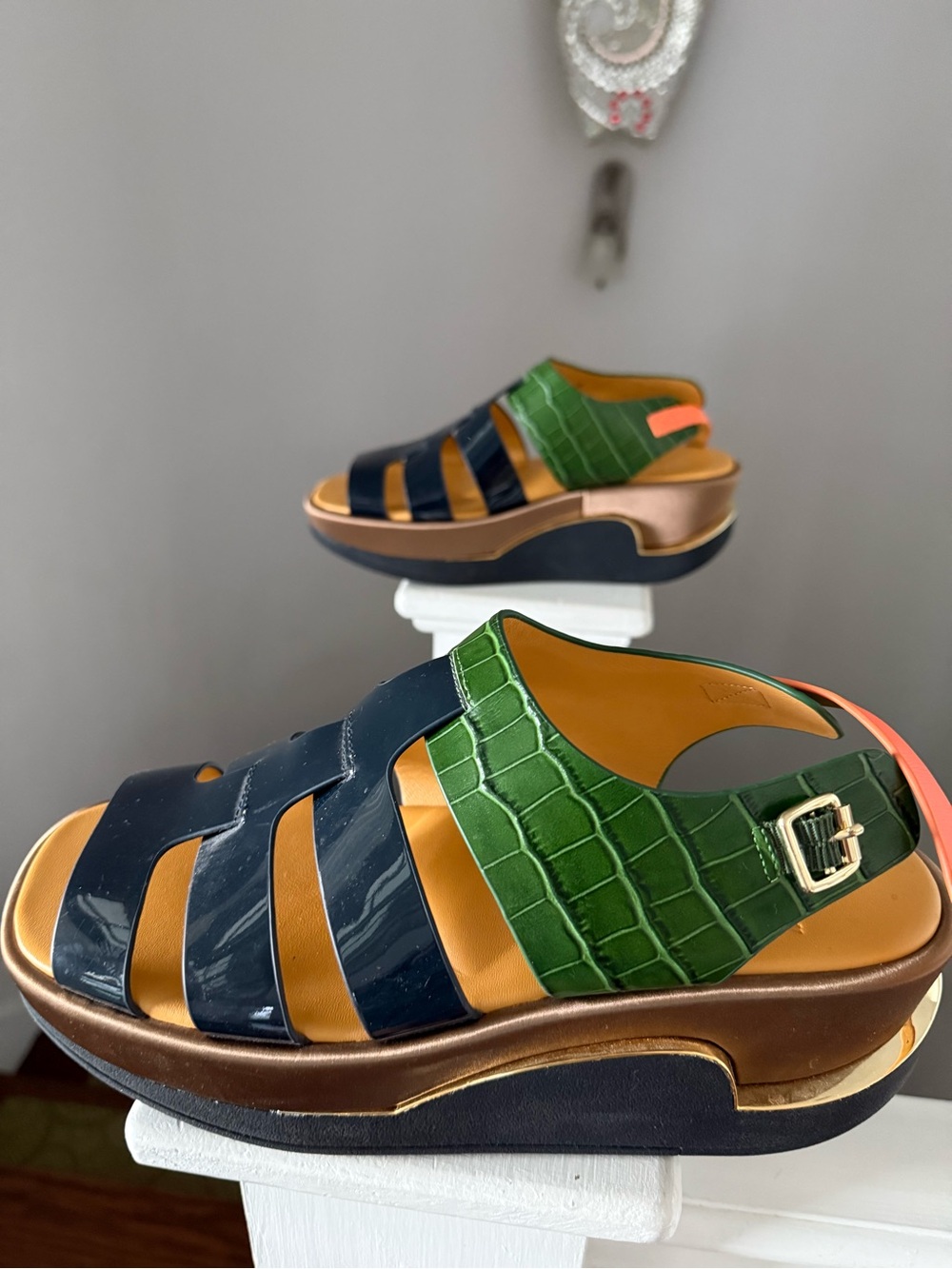 New 4ccccees ColorblockPlatform Sandals
